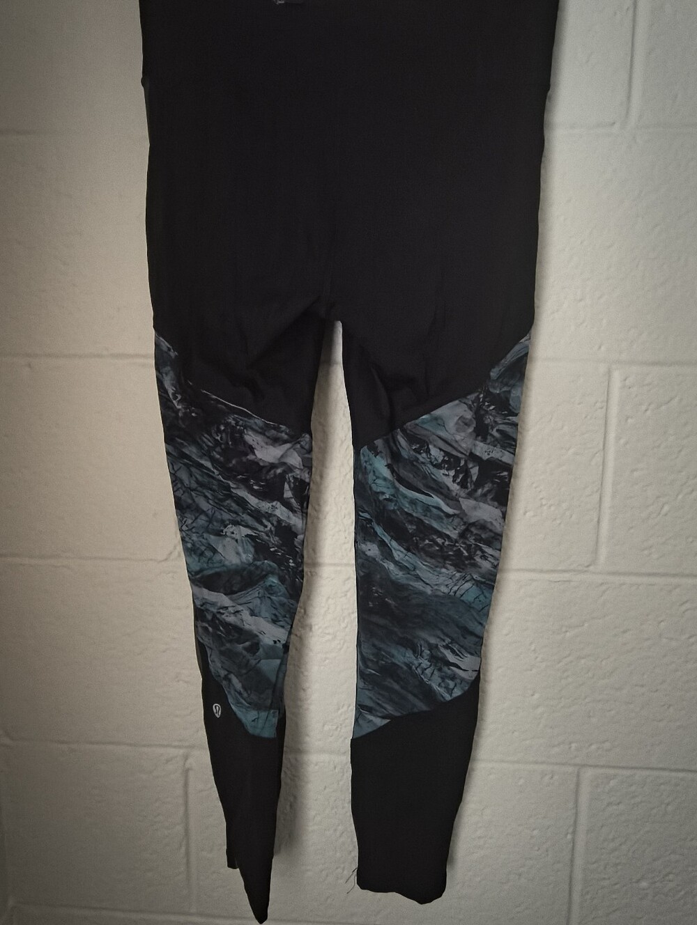 lululemon workout Leggings - Size 8